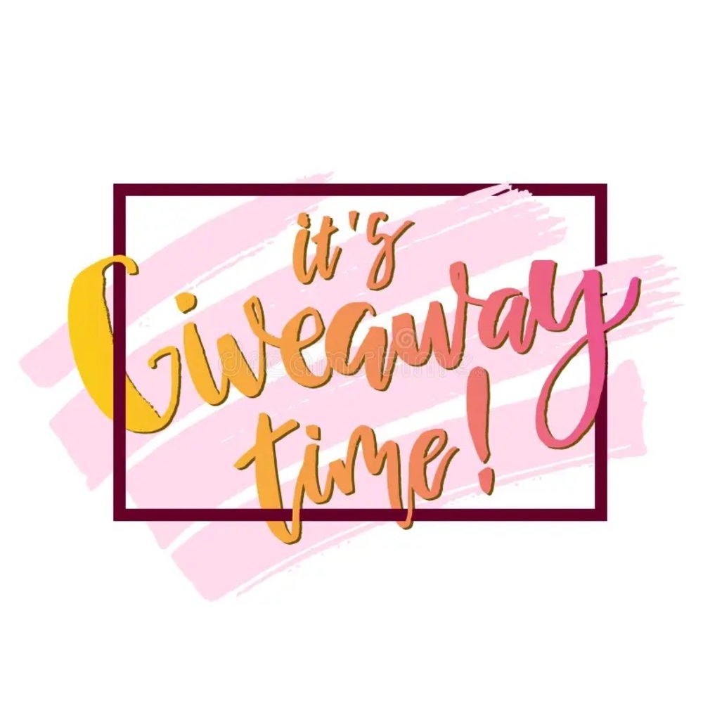 Live show giveaway!! Enter to win!!